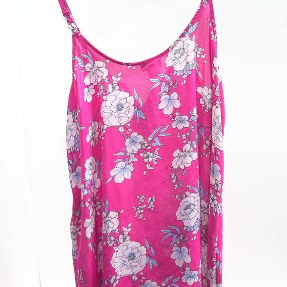 torrid Hot Pink Floral Lace-Up Cami - Picture 4 of 4